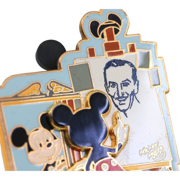 Walt Disney Mickey Mouse Norman Rockwell Triple Self Portrait 2001 3D Pin - Picture 5 of 8